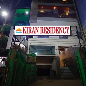 Kiran Residency Near Vishwanath Temple 3*, Varanasi India